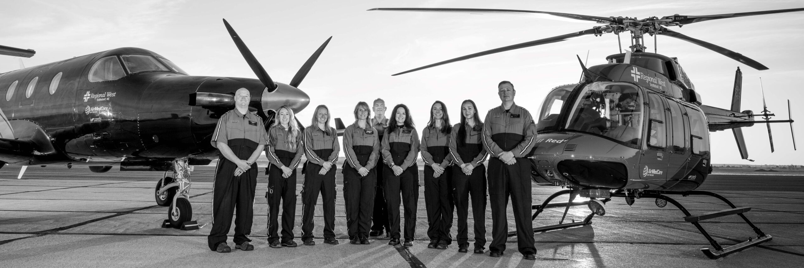 AirLink-31 Black and white both modes and small team